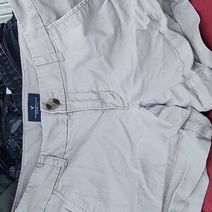American eagle size 6 stretch shorts